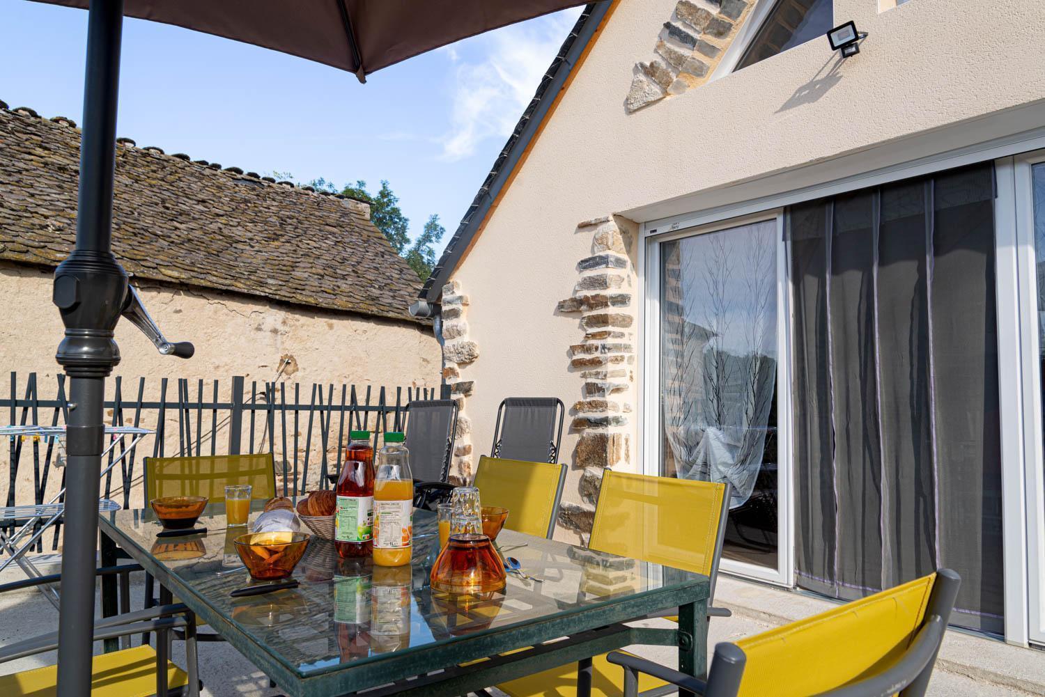 Gite Gite La Bergerie 5/6 Personnes Montrodat Exterior photo
