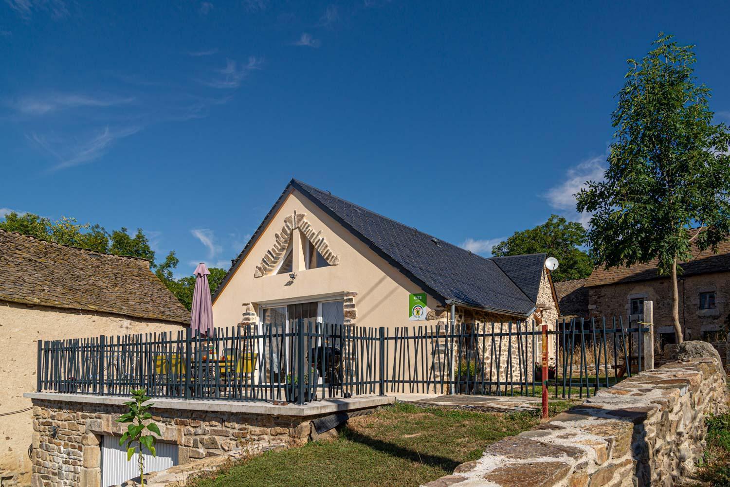 Gite Gite La Bergerie 5/6 Personnes Montrodat Exterior photo